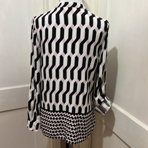 Cato Women's Medium Geometric Print Long Sleeve Tunic Fall! - Picture 3 of 7